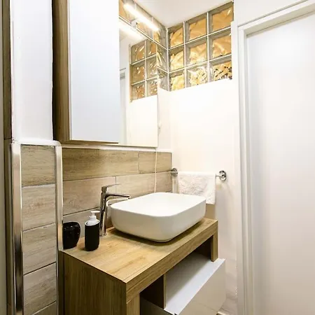 La Chicca Intero Nei Spagnoli * Nápoles