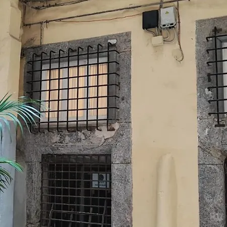 La Chicca Intero Nei Spagnoli * Nápoles