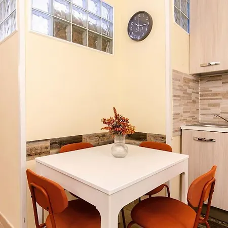 La Chicca Intero Nei Spagnoli * Neapel